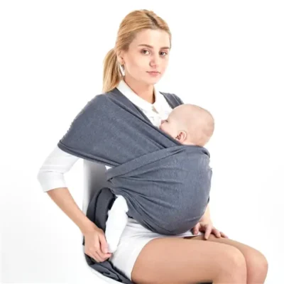 حامل أطفال بحمالة أطفال