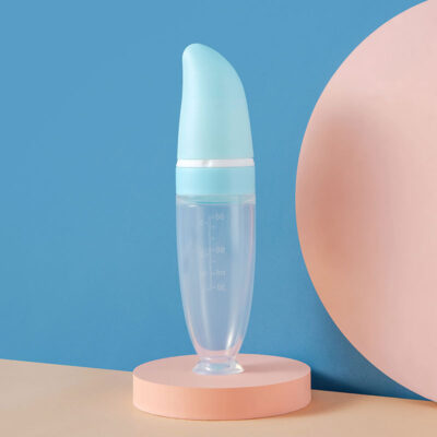 Innovative Silicone Feeding Bottle with Spoon - Practical Design for Easy Meals
