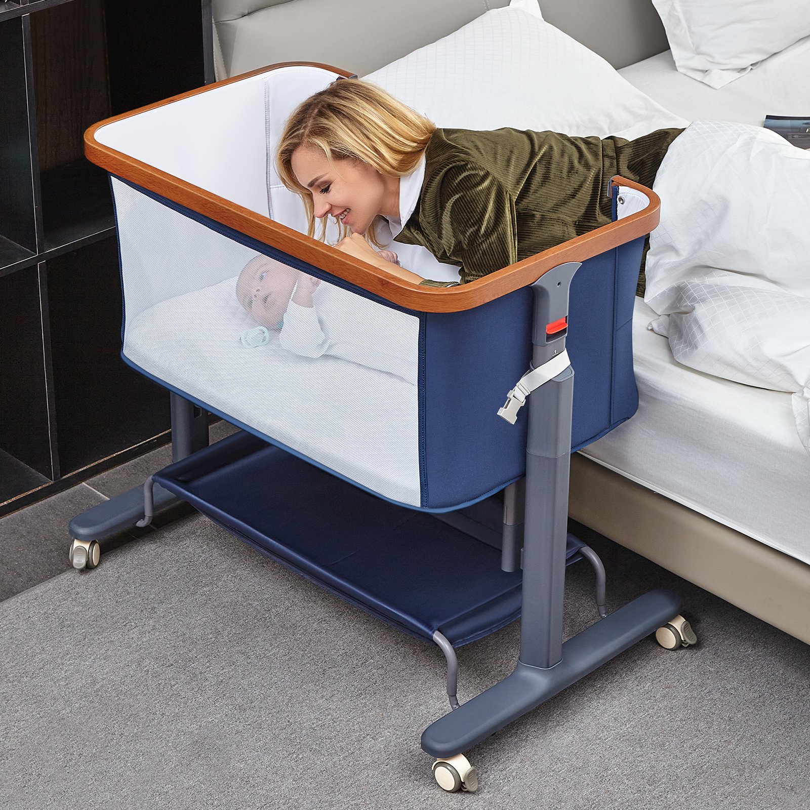 Adjustable Height Baby Bedside Crib with Secure Attachment for Easy Nighttime Access