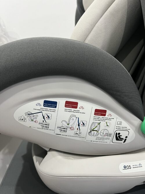 BellaNina Dynamic Safety Car Seat - Customizable Headrest and Recline for Ultimate Comfort